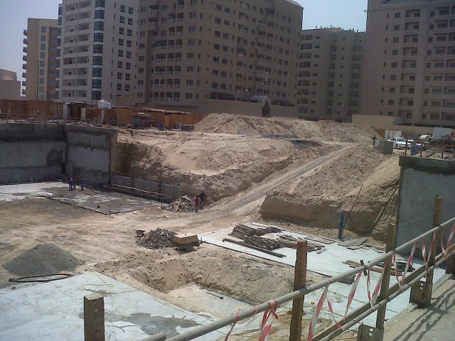 1-deep-well_640x480 This deepwell dewatering solution provided a consistent dry site to the formation level.